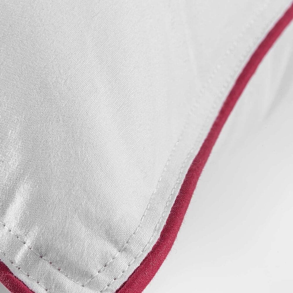 La Luna Microdown Alternative Pillow Firm soft medium supersoft